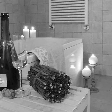 Apartament Flora *